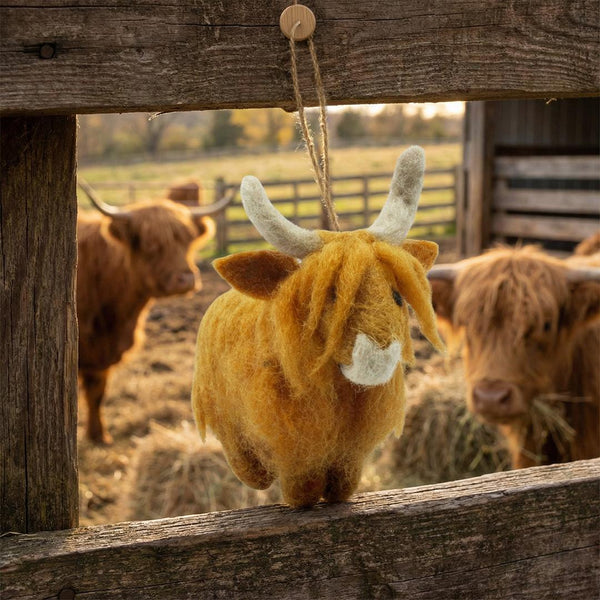 Handmade Biodegradable Hanging Felt Highland Cow Decoration