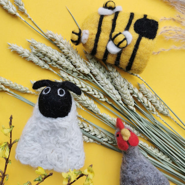 Handmade Felt Egg Farmyard Friends Biodegradable Tree Toppers