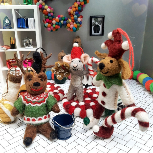 Handmade Felt Retro Reindeer Hanging Christmas Decoration