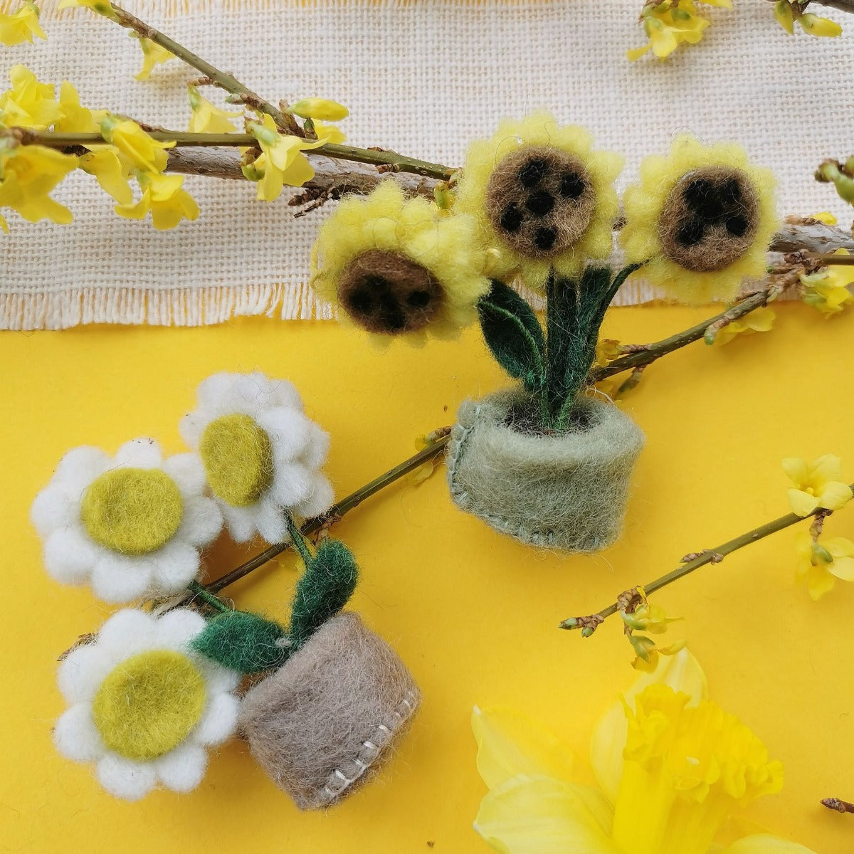 Handmade Hanging Fair trade Felt Pot o' Flowers Decoration